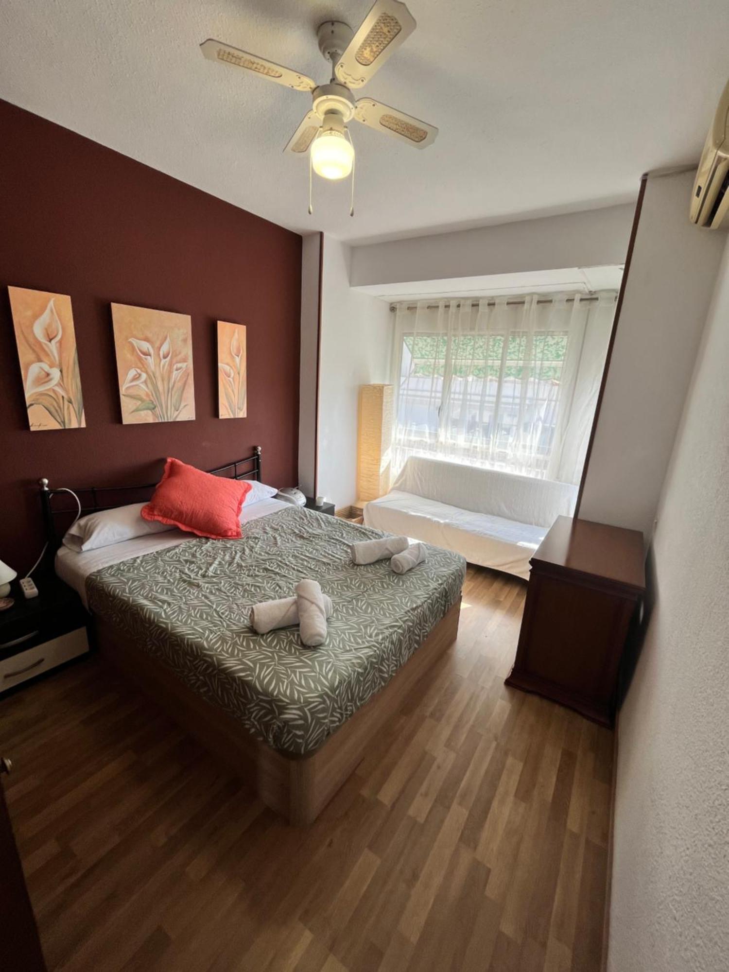 4 Bedrooms -Seneca Center Apartment Alicante Luaran gambar
