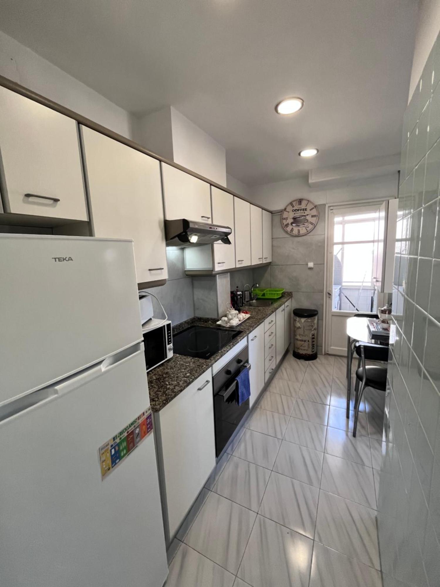 4 Bedrooms -Seneca Center Apartment Alicante Luaran gambar
