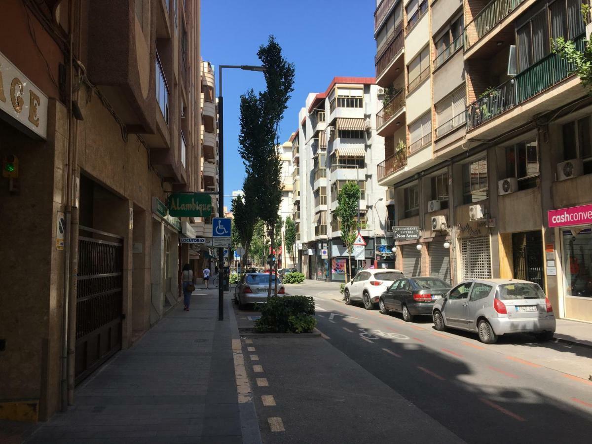 4 Bedrooms -Seneca Center Apartment Alicante Luaran gambar